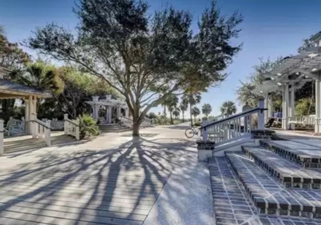 Springwood Villas With Pool Excess Half A Mile From Beach Гілтон-Гед-Айленд Екстер'єр фото